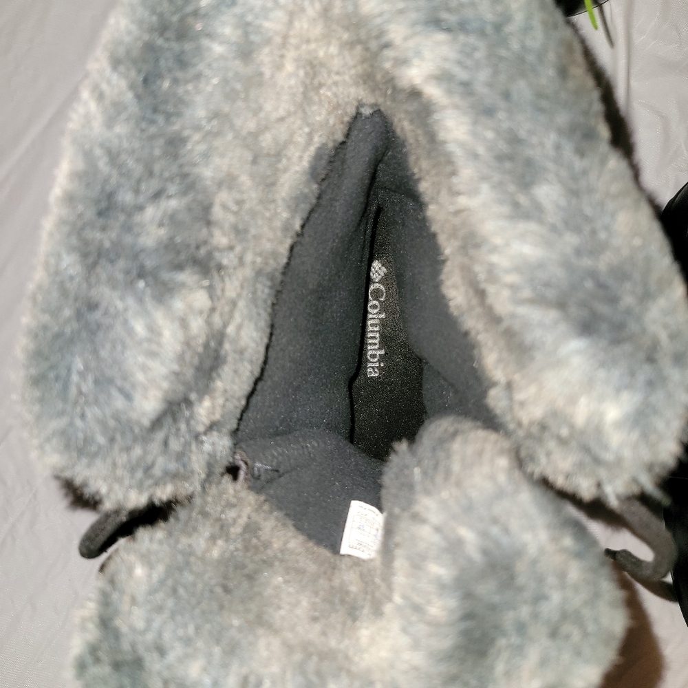 Columbia Boots. - Picture 5 of 8